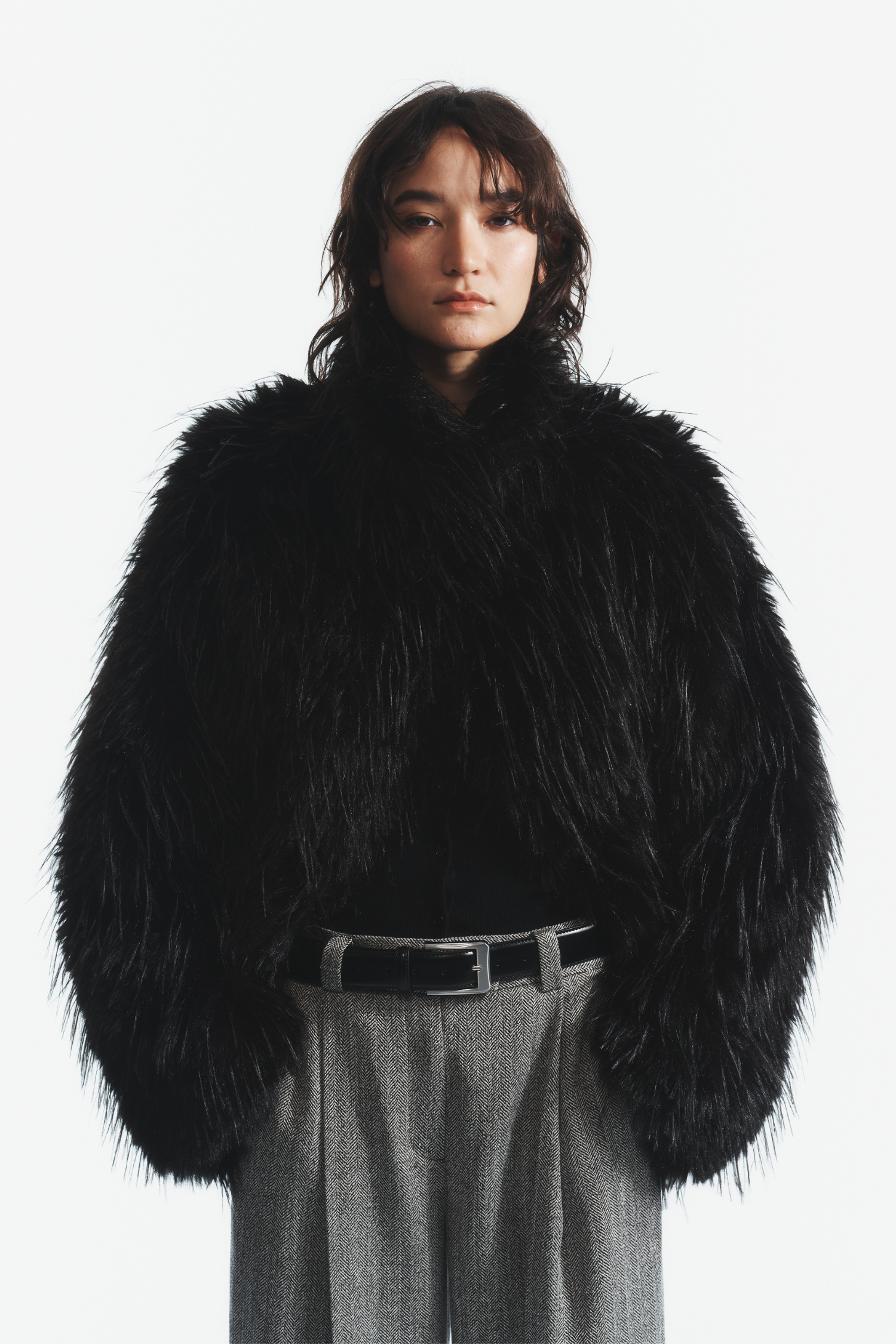 Rhea Shaggy Coat – SAINT ART Rhea Shaggy Coat – SAINT ART