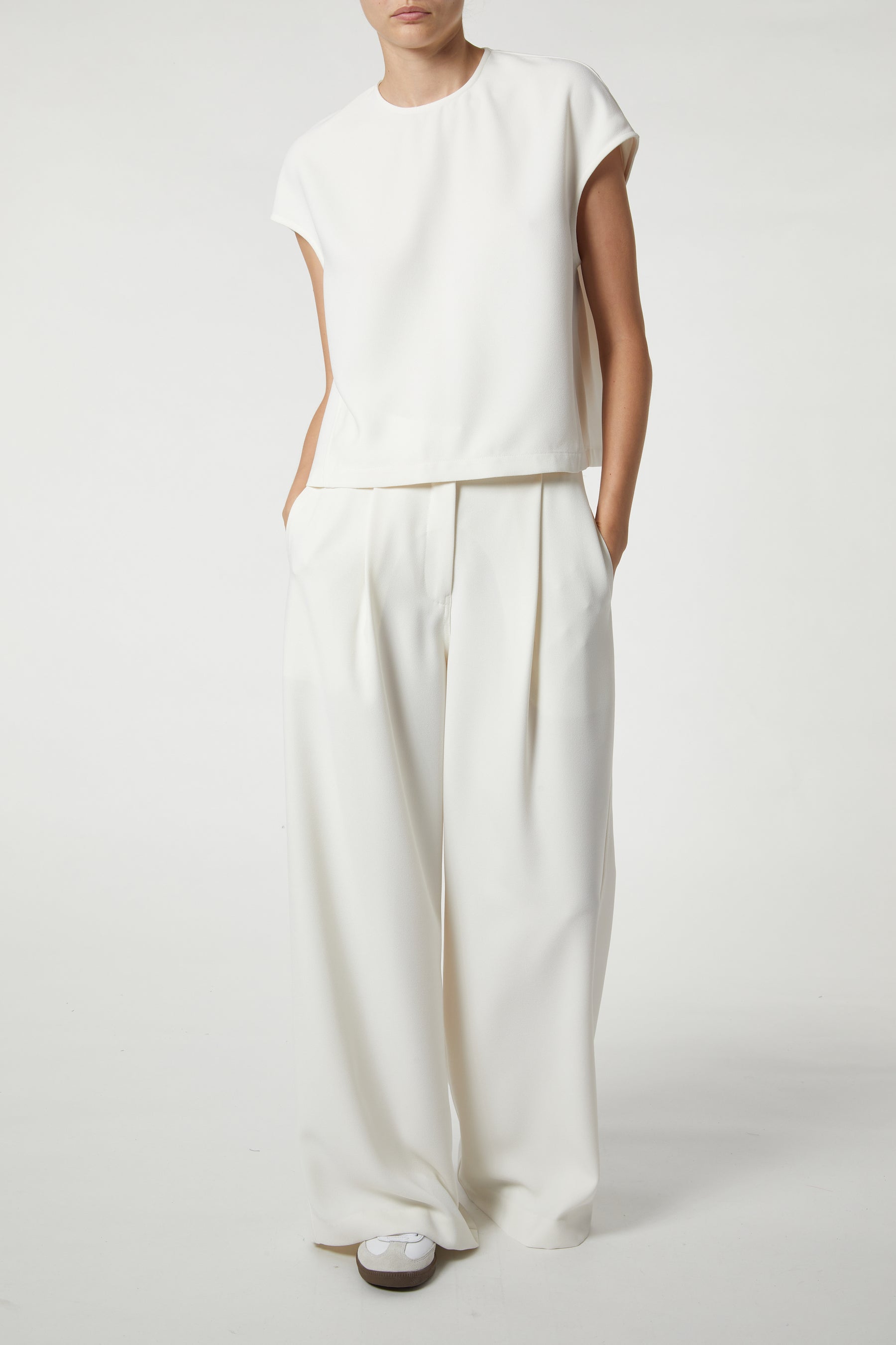 color-Ivory