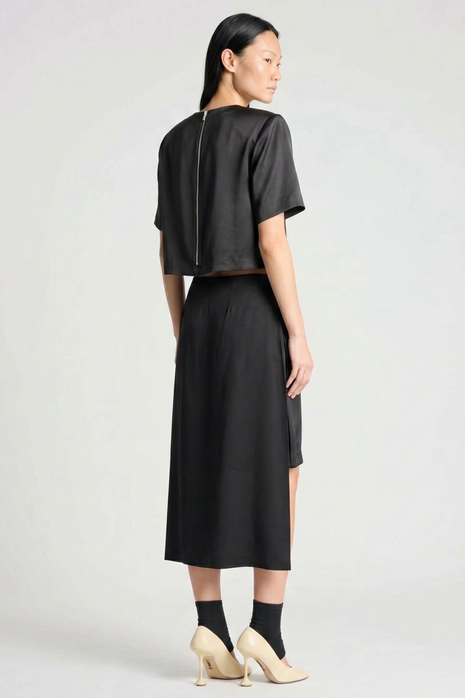 color-Black