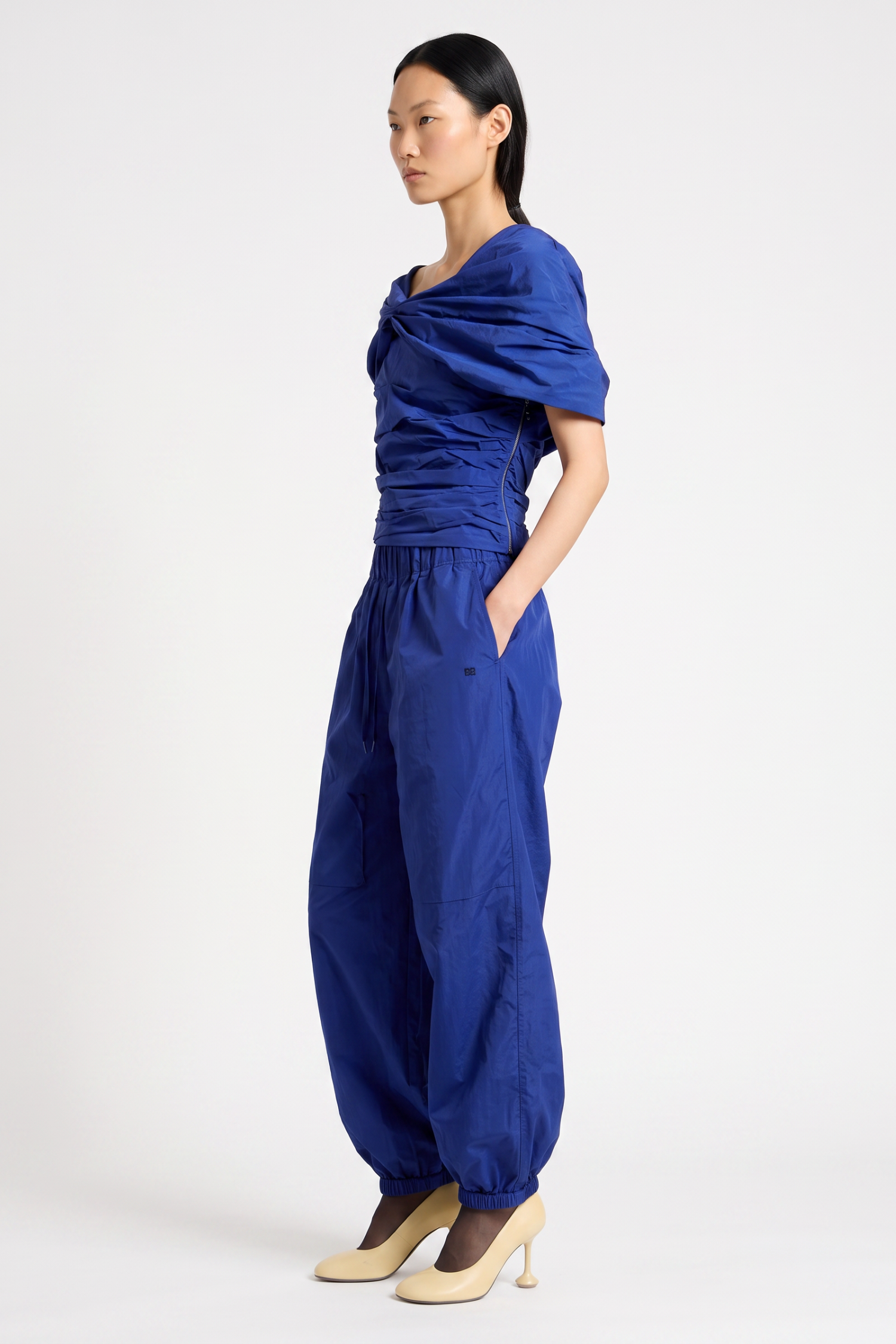 color-Electric Blue