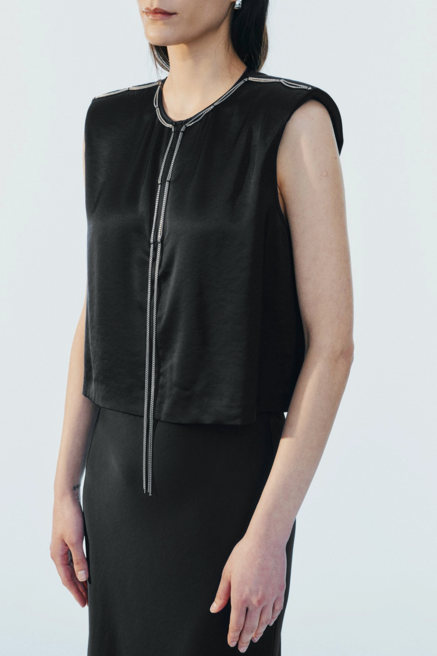 color-Black