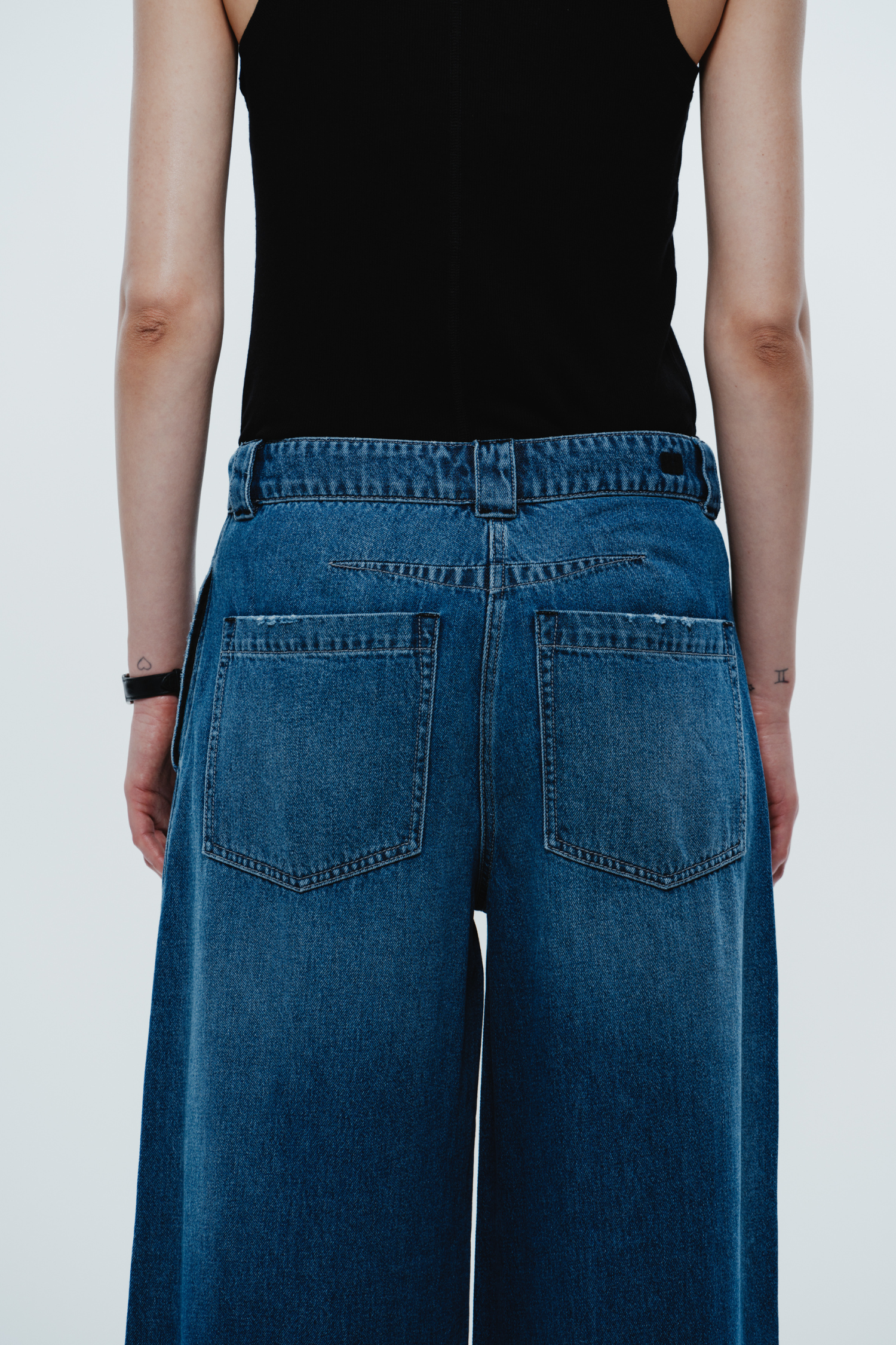 F.ILLUMINATEのSplash Wash Wide Denim Pants 全3色 F.ILLUMINATEのSplash Wash Wide Denim Pants 全3色