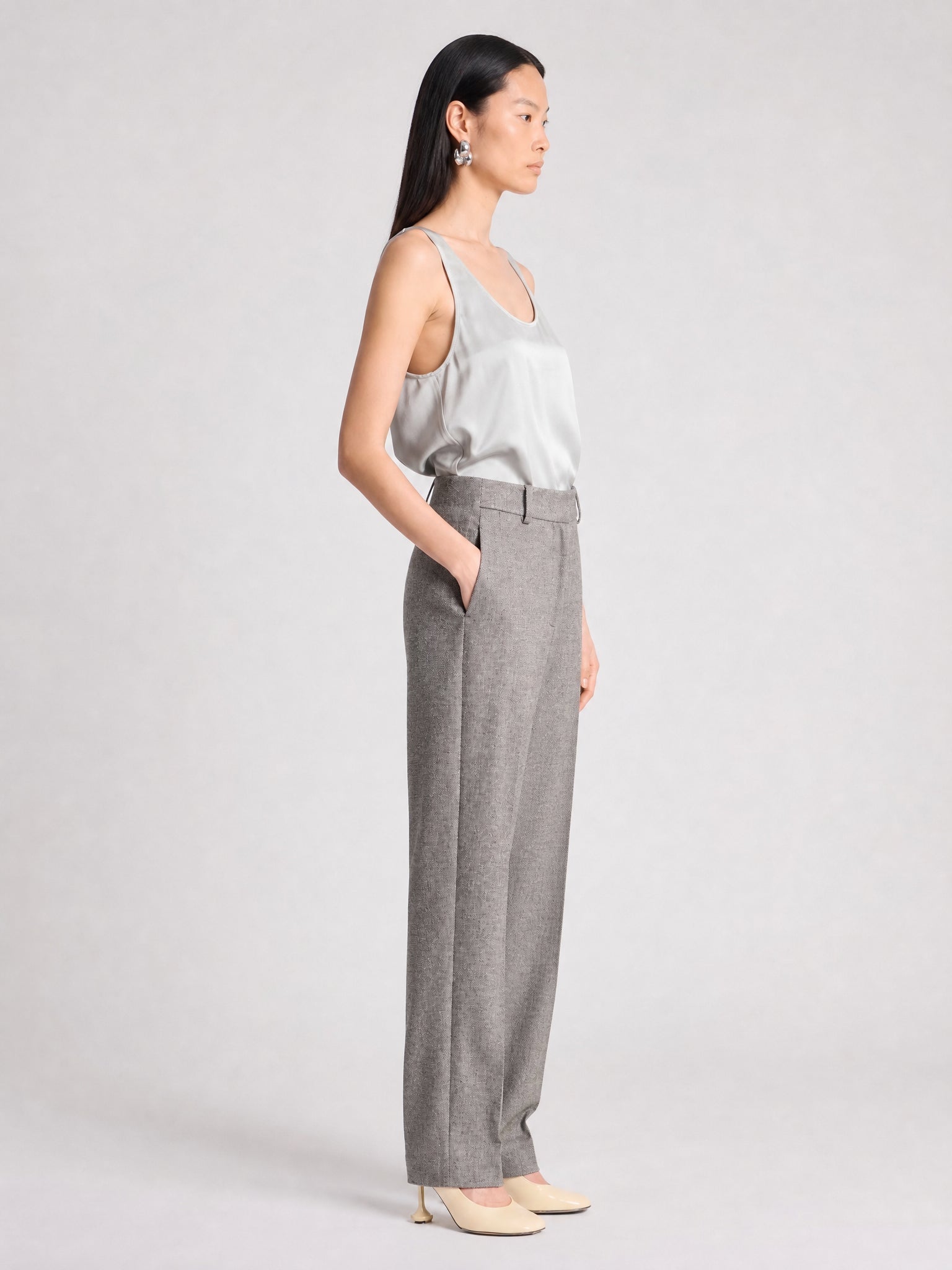 color-Grey Tweed