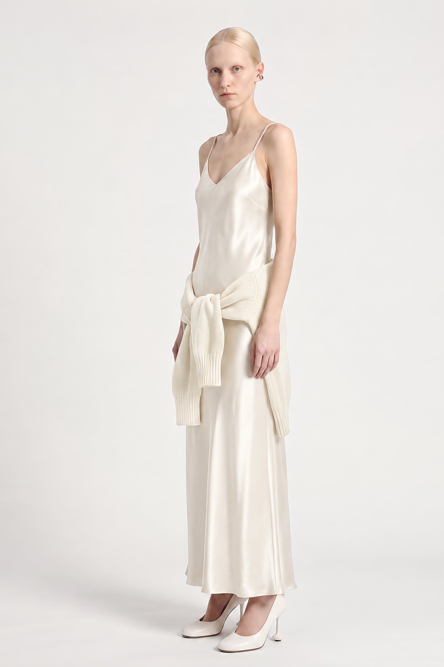 color-Ivory