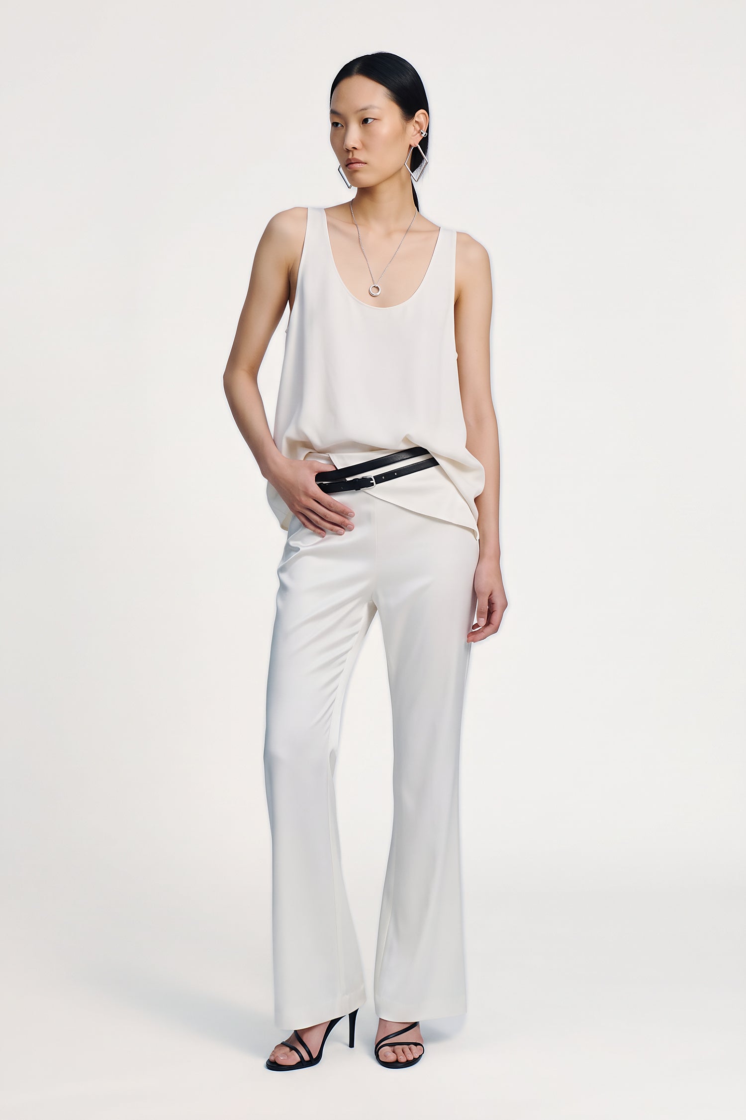 color-Ivory