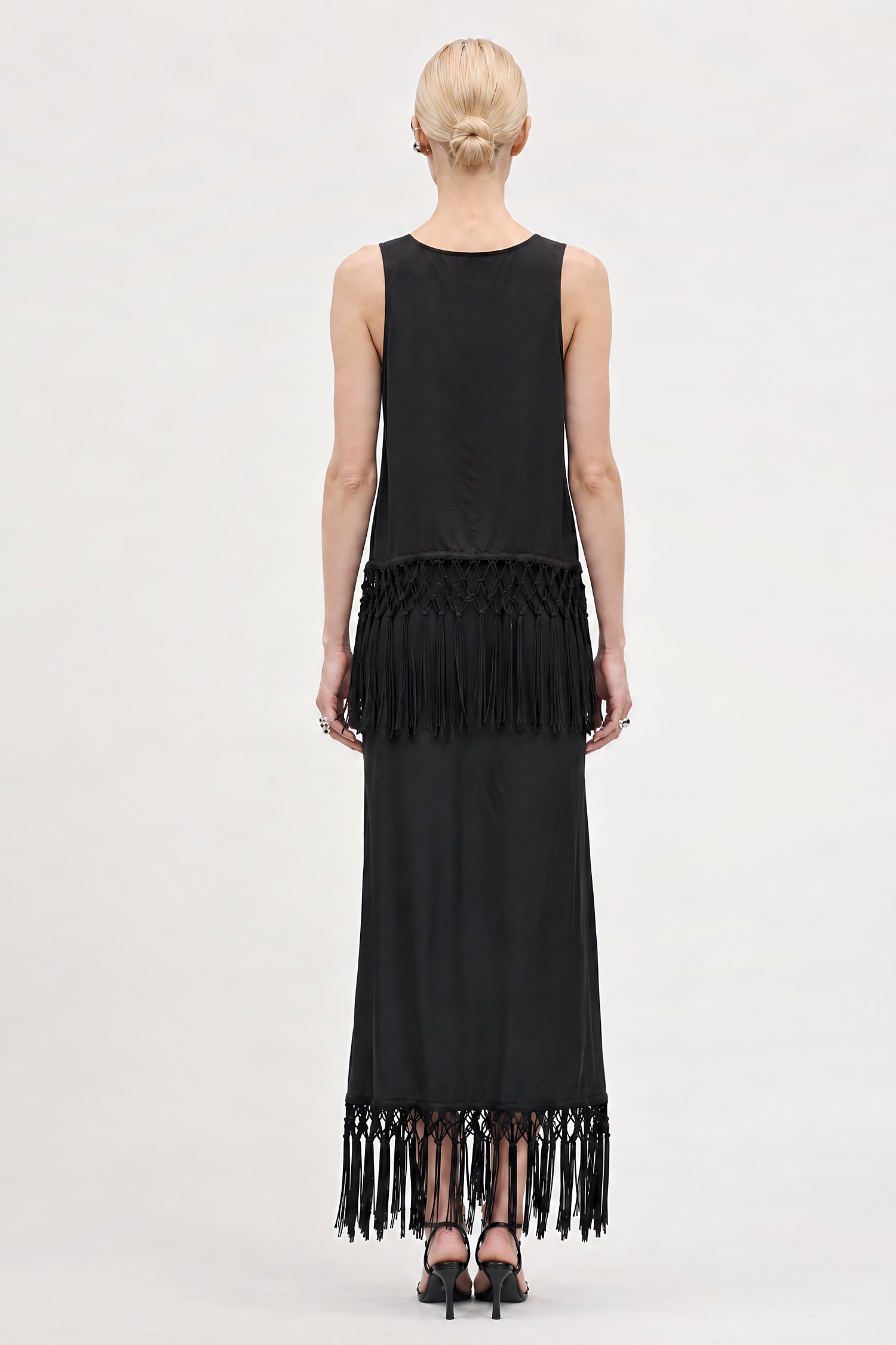 color-Black