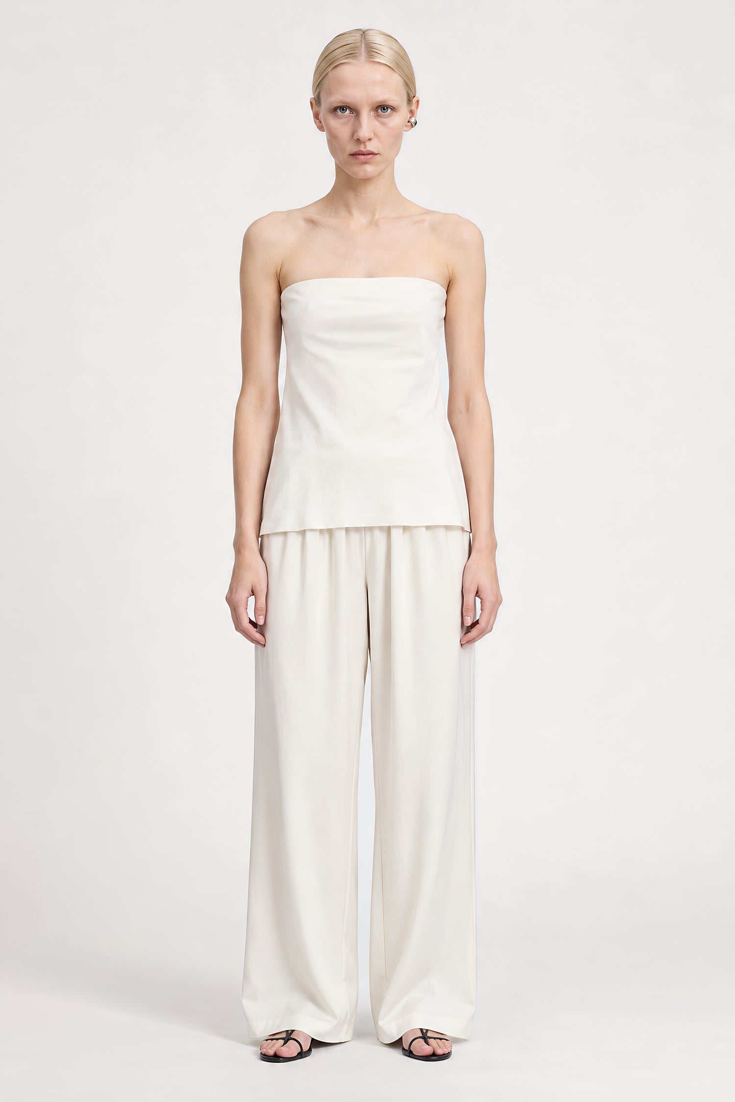 color-Ivory