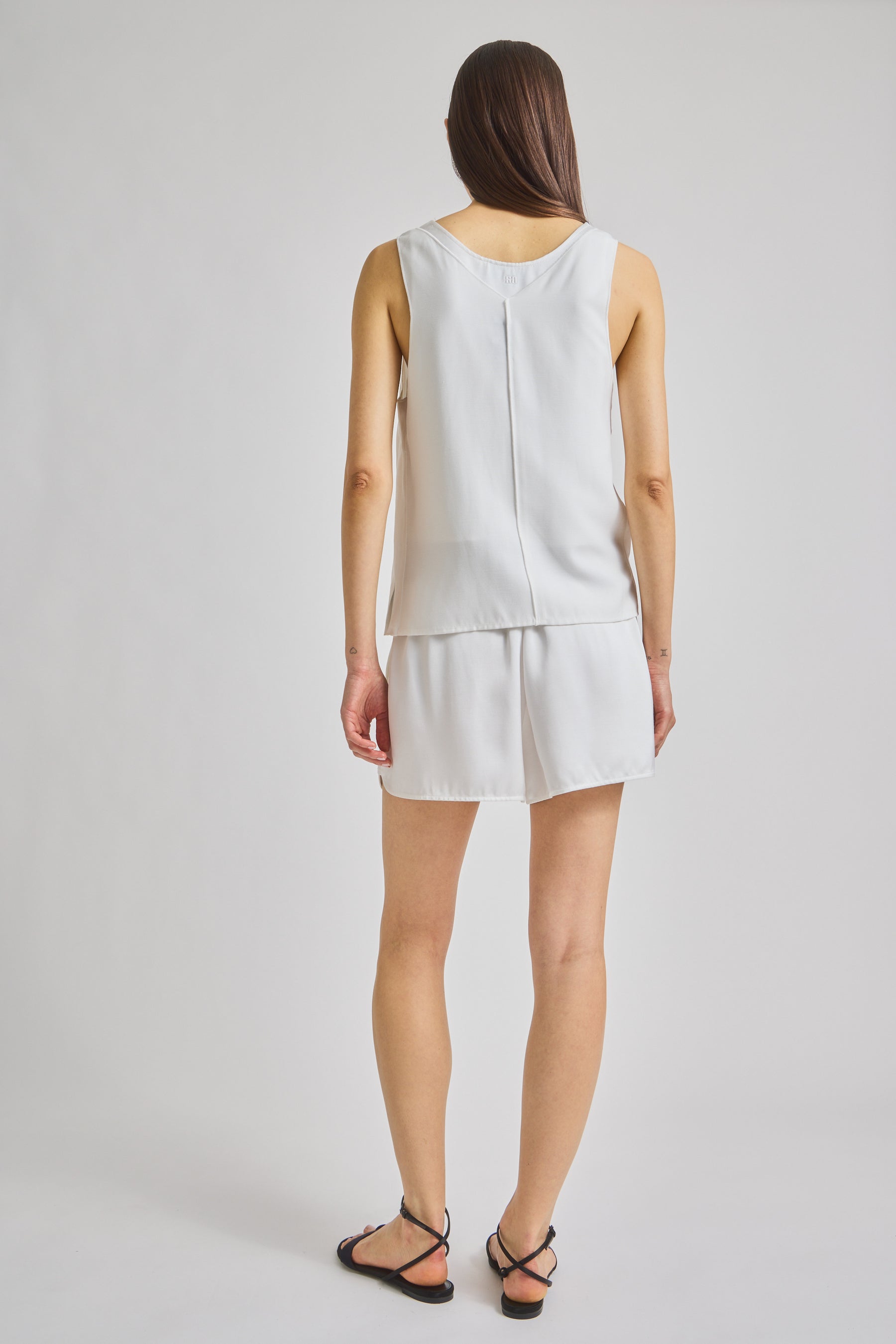 color-White