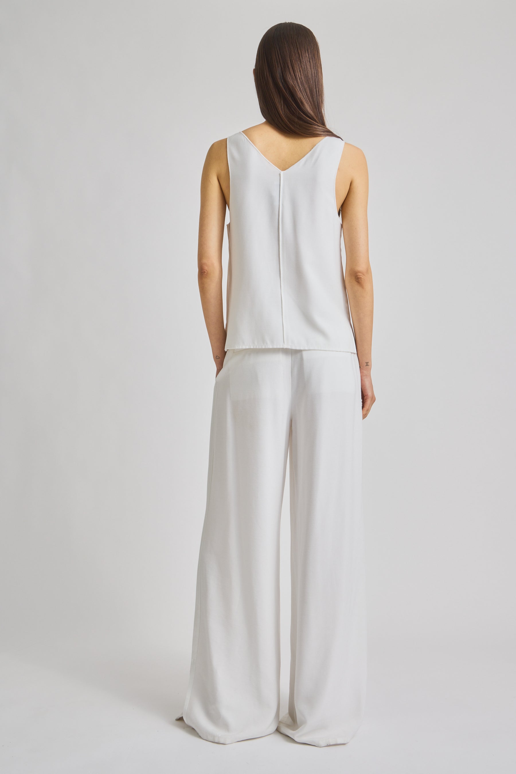 color-White