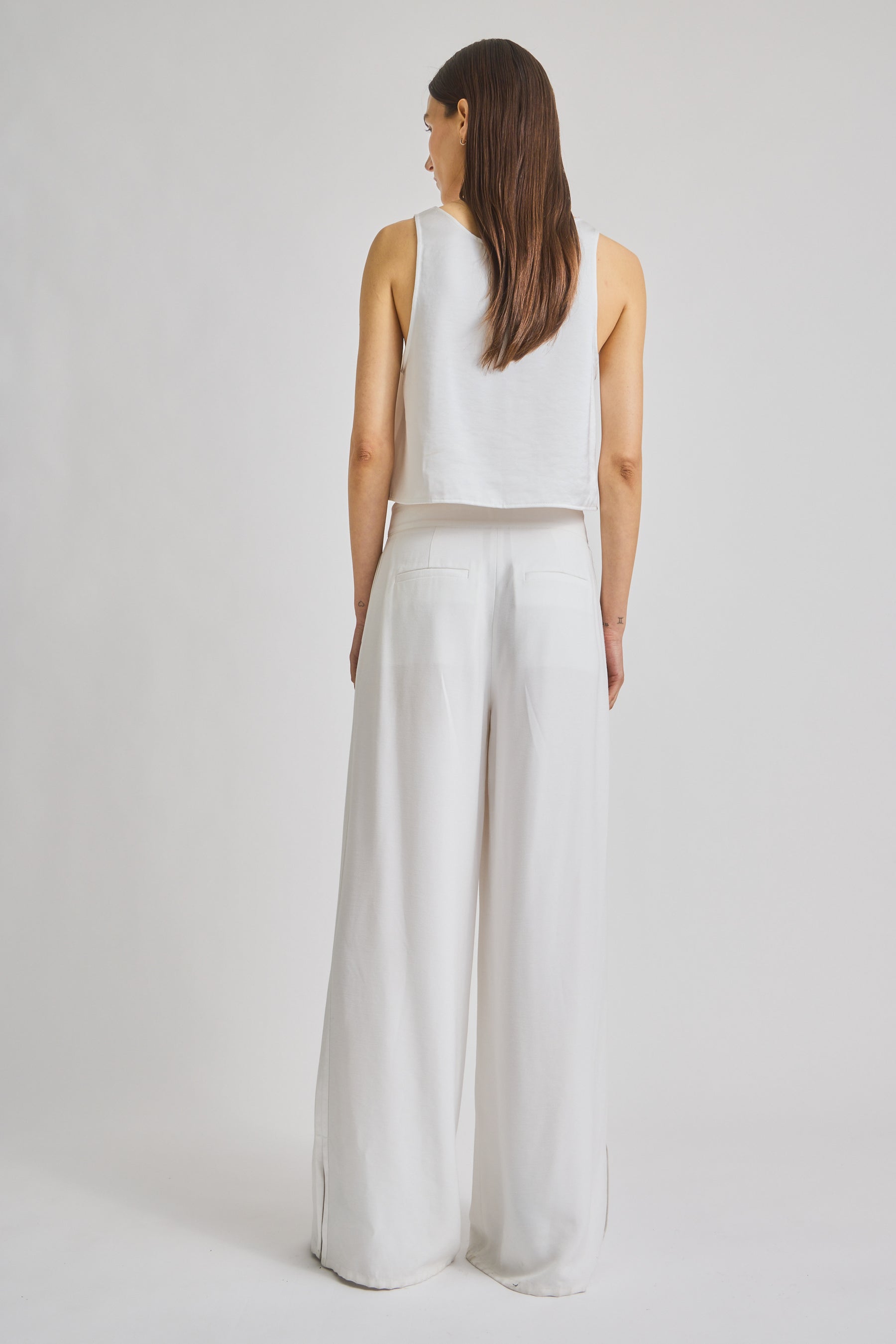 color-White