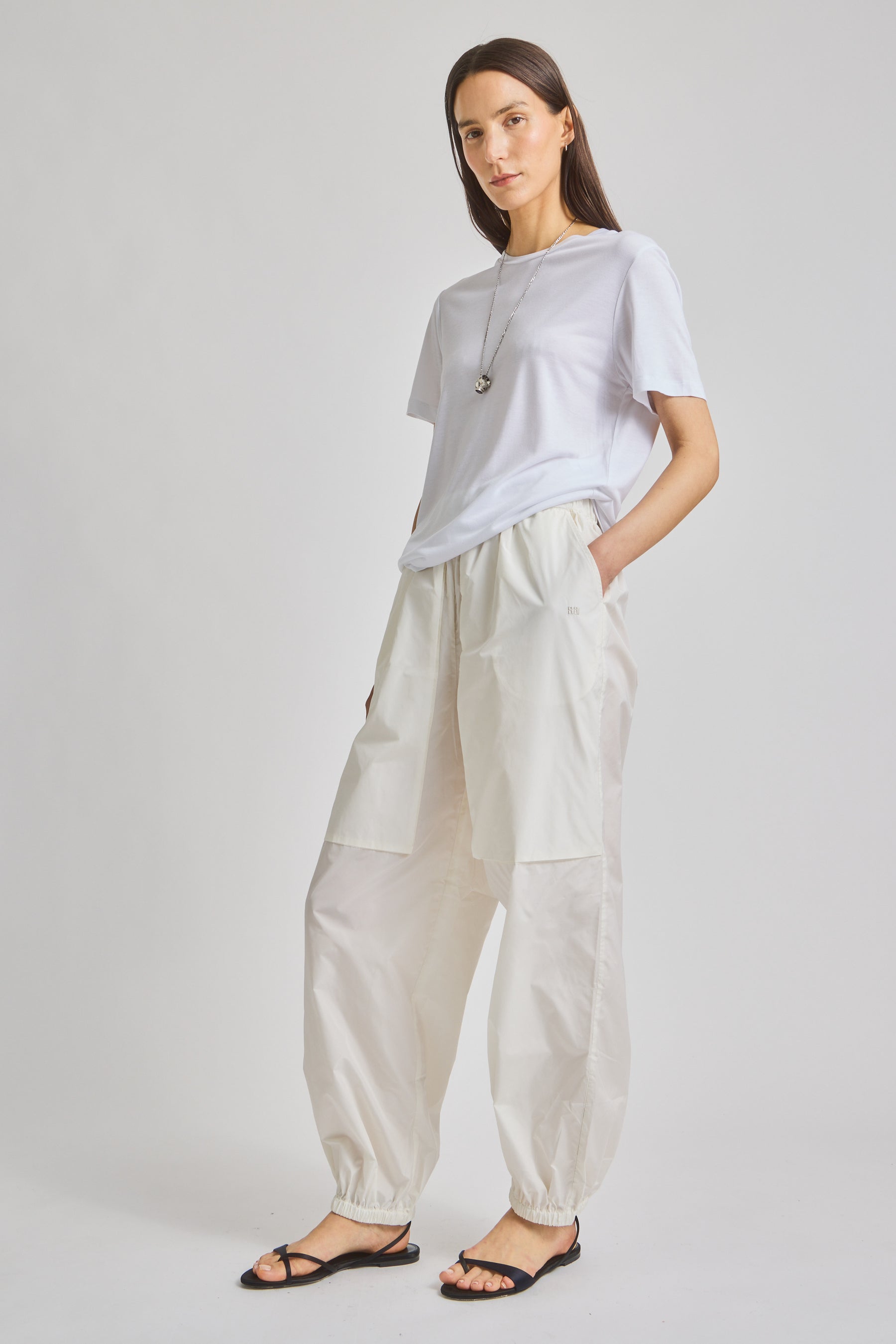 color-Off-White