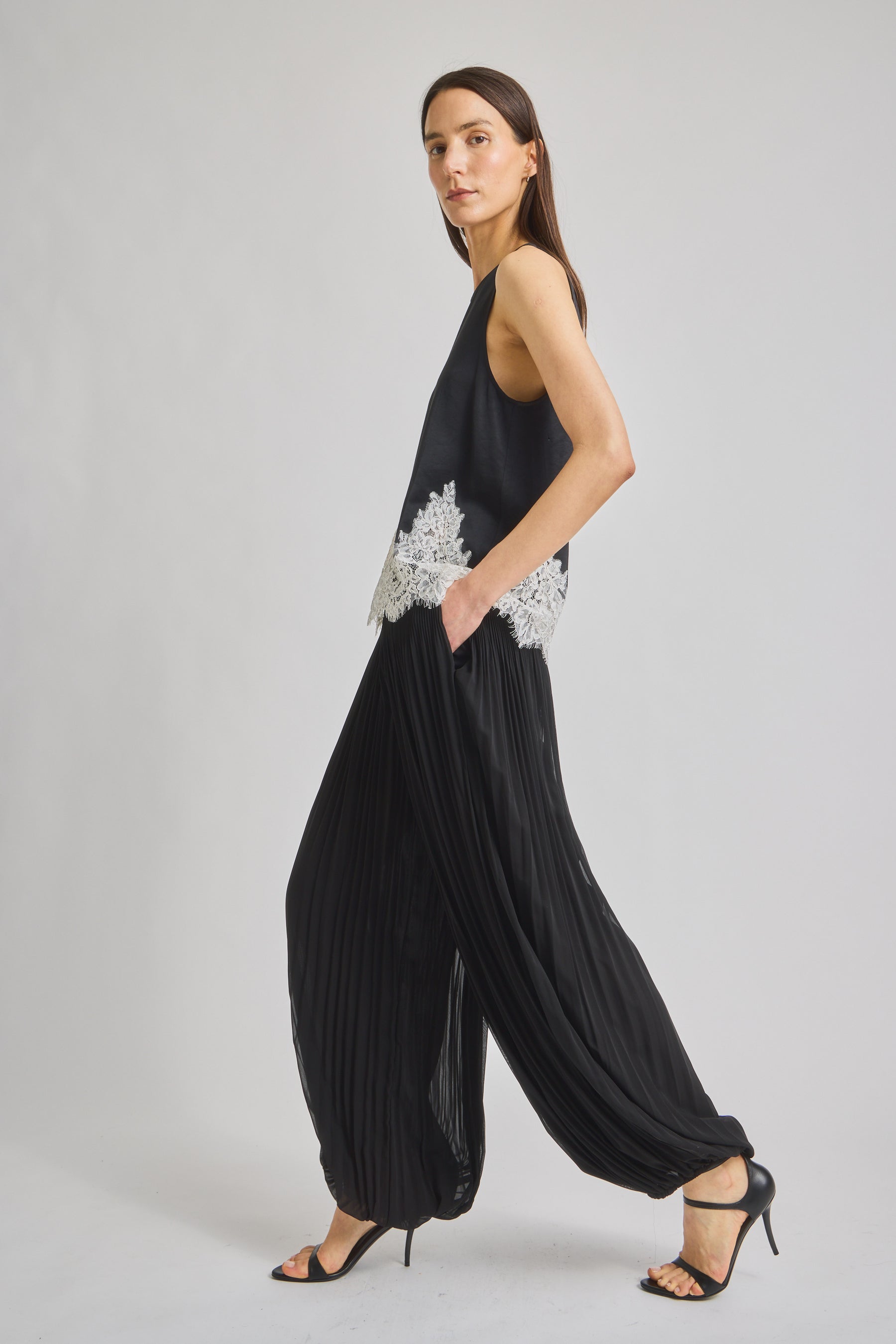 color-Black
