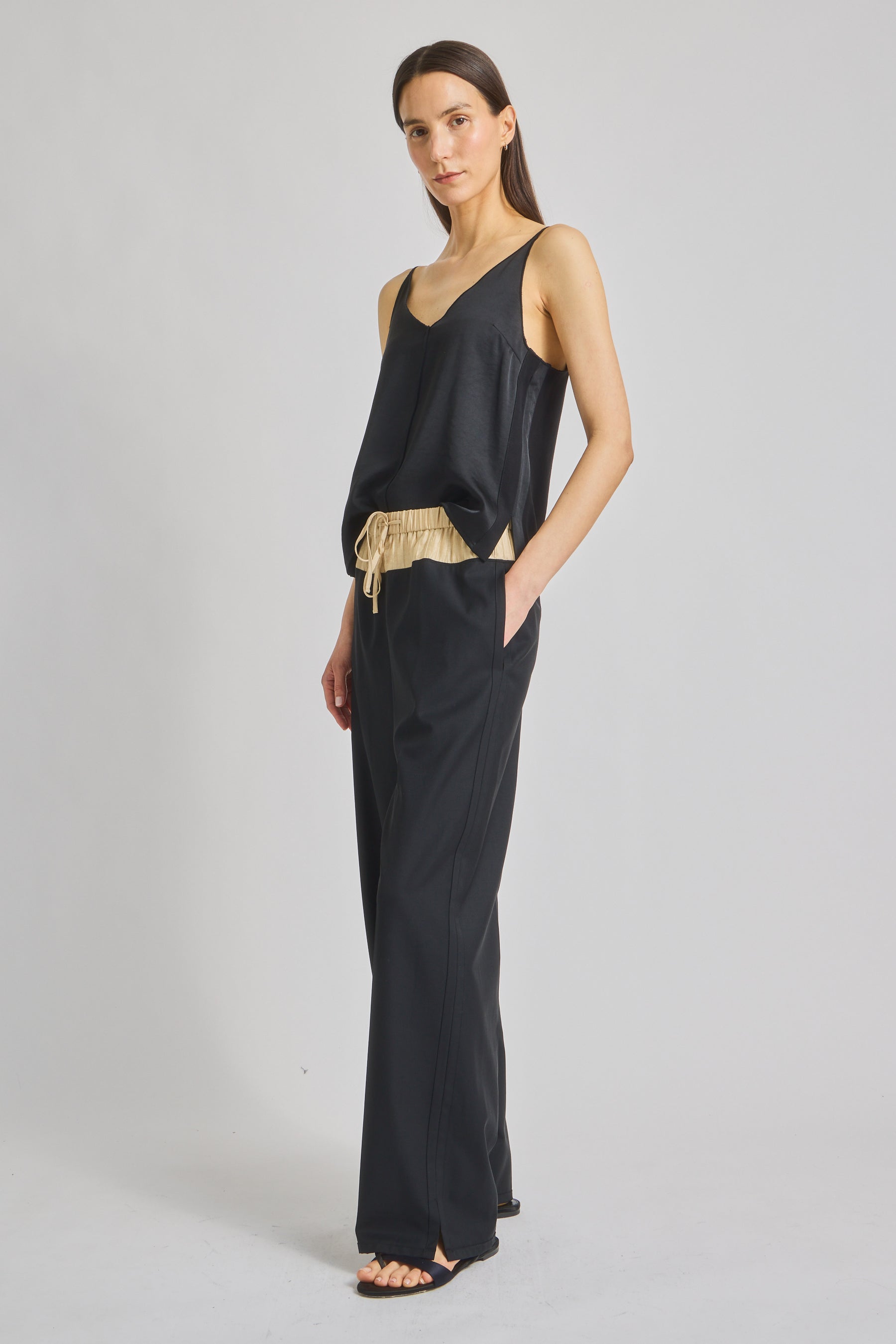 color-Black