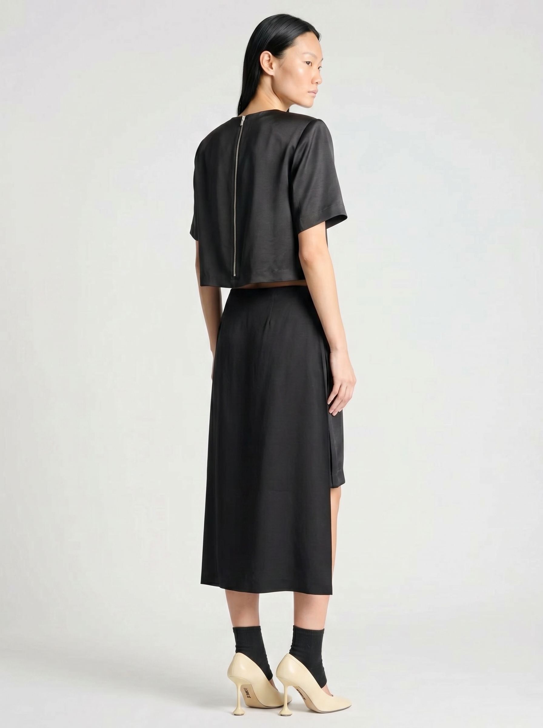 color-Black